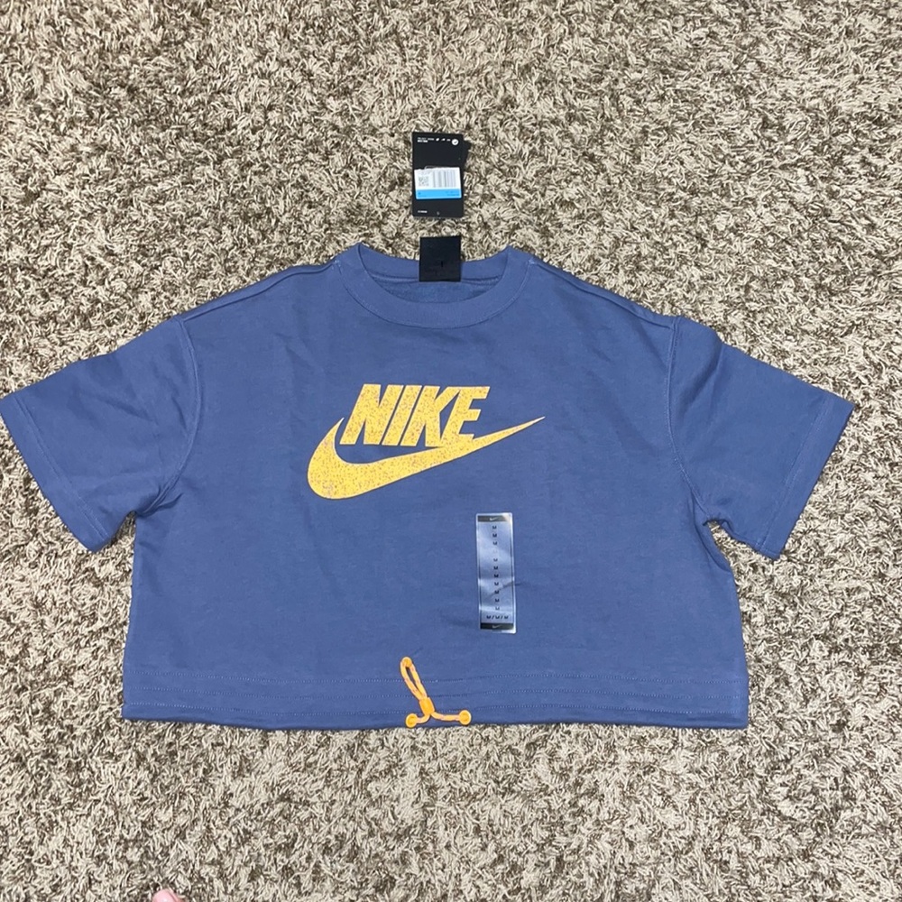 Nike Crop top